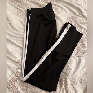 NWT CM Fashion Yoga Workout Leggings